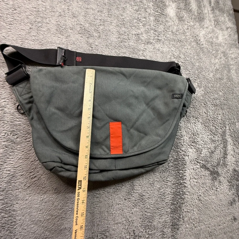 Rickshaw Bagworks Messenger Bag Unisex Large Gray Orange Good Behance 99% Canvas